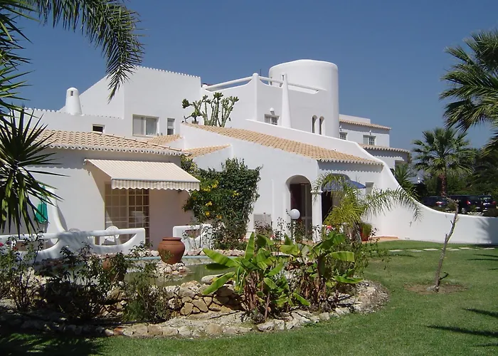 Carvoeiro (Lagoa) Hotels
